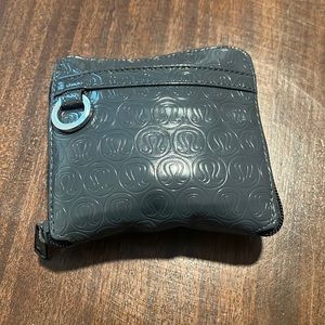 Lululemon Go Go Shopper